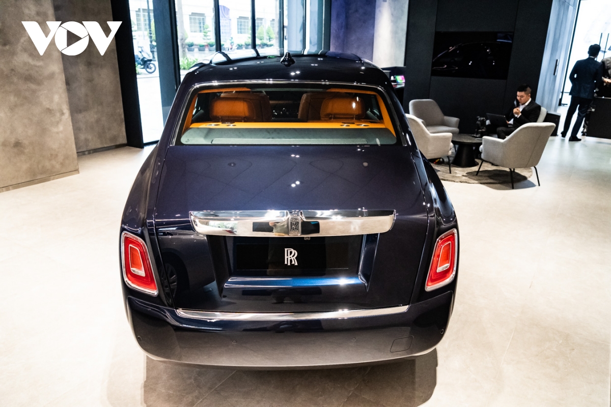 Ảnh chi tiết Rolls-Royce Phantom Extended giá hơn 50 tỷ đồng - Ảnh 9.