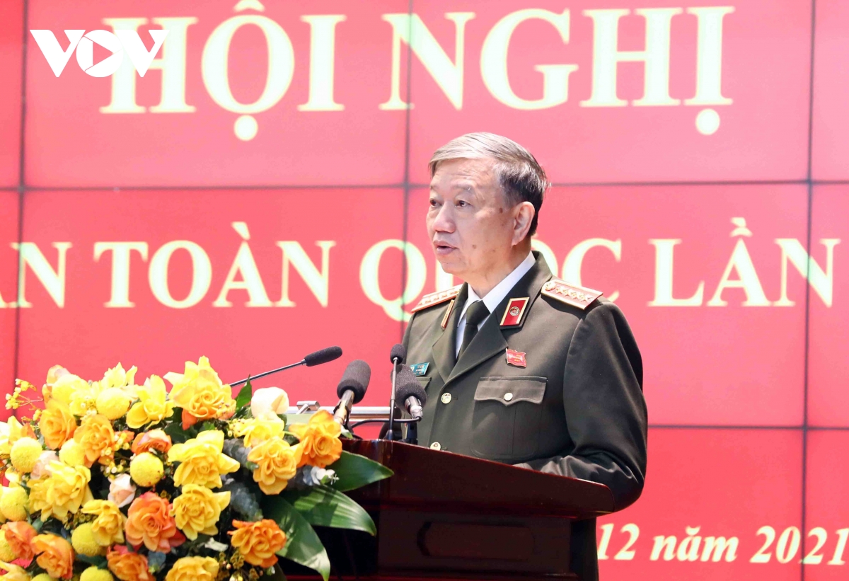 Bộ trưởng Tô Lâm: Đến năm 2025 cơ bản xây dựng CAND tinh, gọn, mạnh - Ảnh 3.