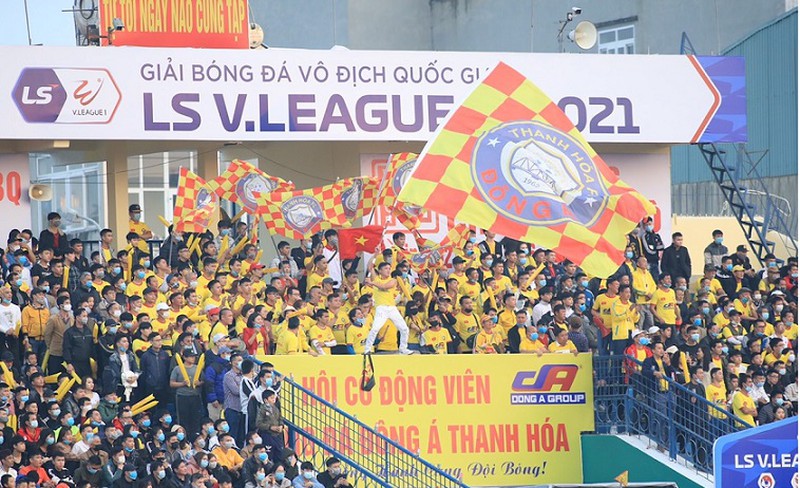 Nỗi lo cơm áo gạo tiền của cầu thủ V-League - Ảnh 1.