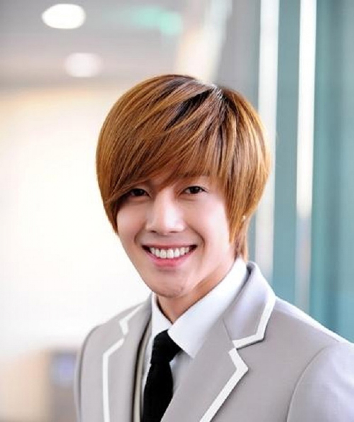 Mỹ nam &quot;Vườn sao băng&quot; Kim Hyun Joong thông báo kết hôn - Ảnh 2.