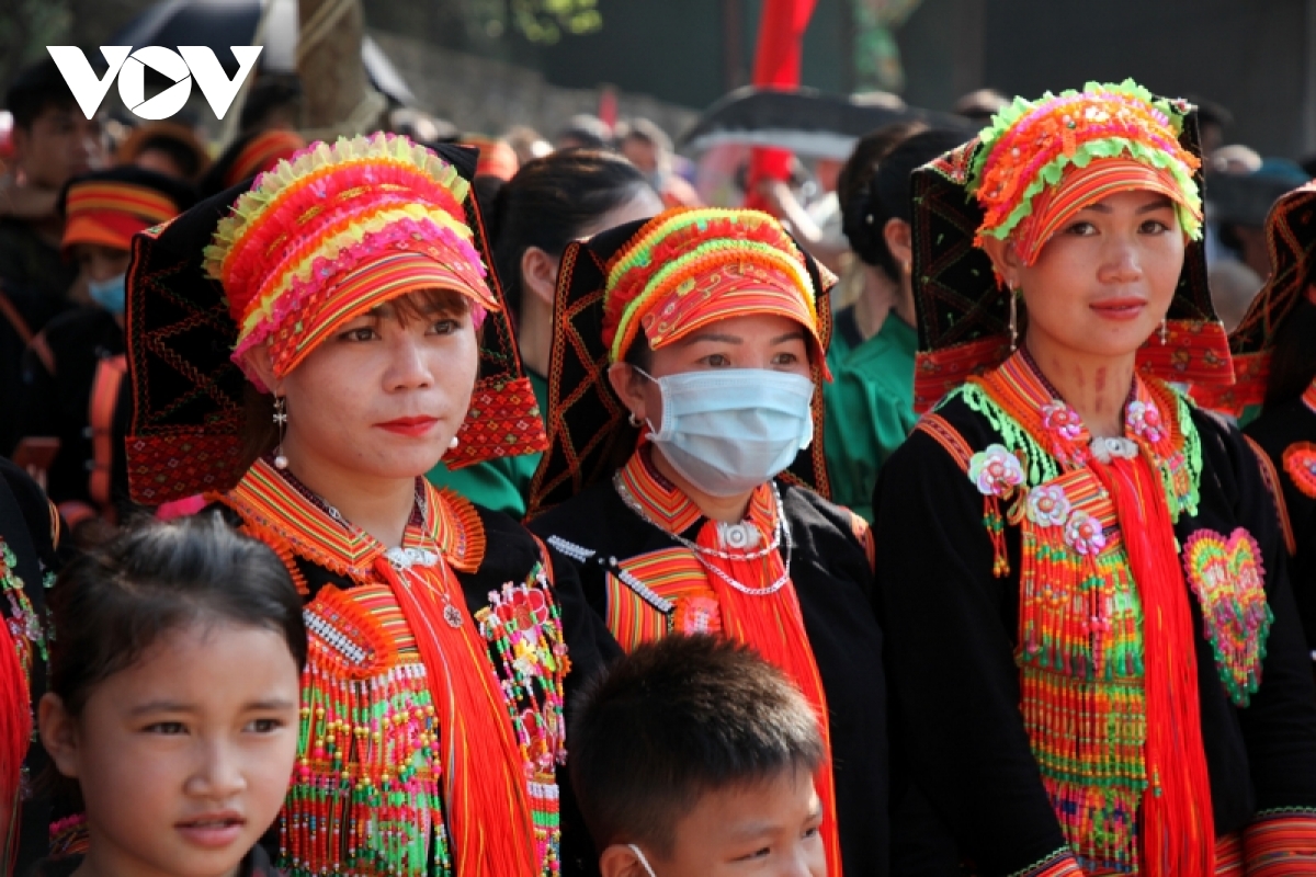 Nhiều hoạt động đặc sắc tại Lễ hội Then Kin Pang ở Lai Châu - Ảnh 2.