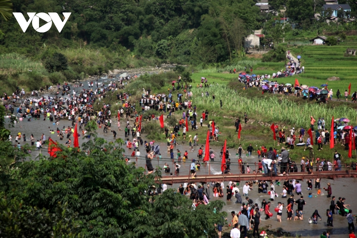 Nhiều hoạt động đặc sắc tại Lễ hội Then Kin Pang ở Lai Châu - Ảnh 1.