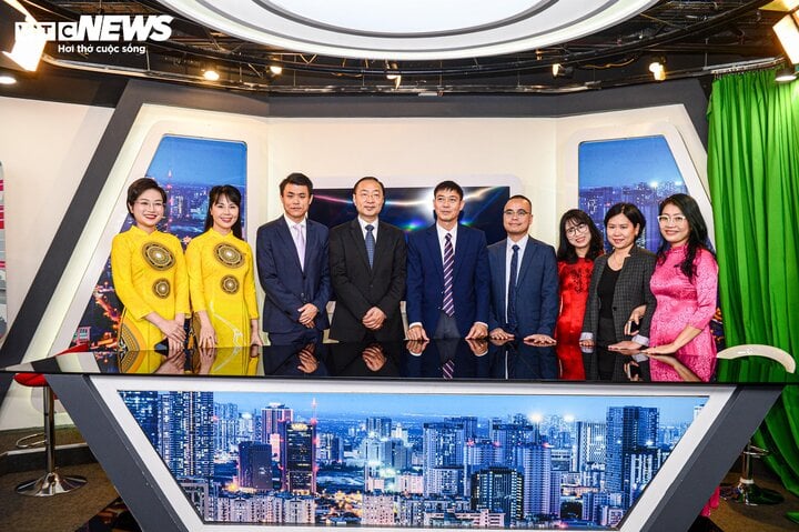 Ra mắt bản tin 'Kết nối Việt – Trung': Hợp tác mới giữa truyền thông hai nước- Ảnh 9.