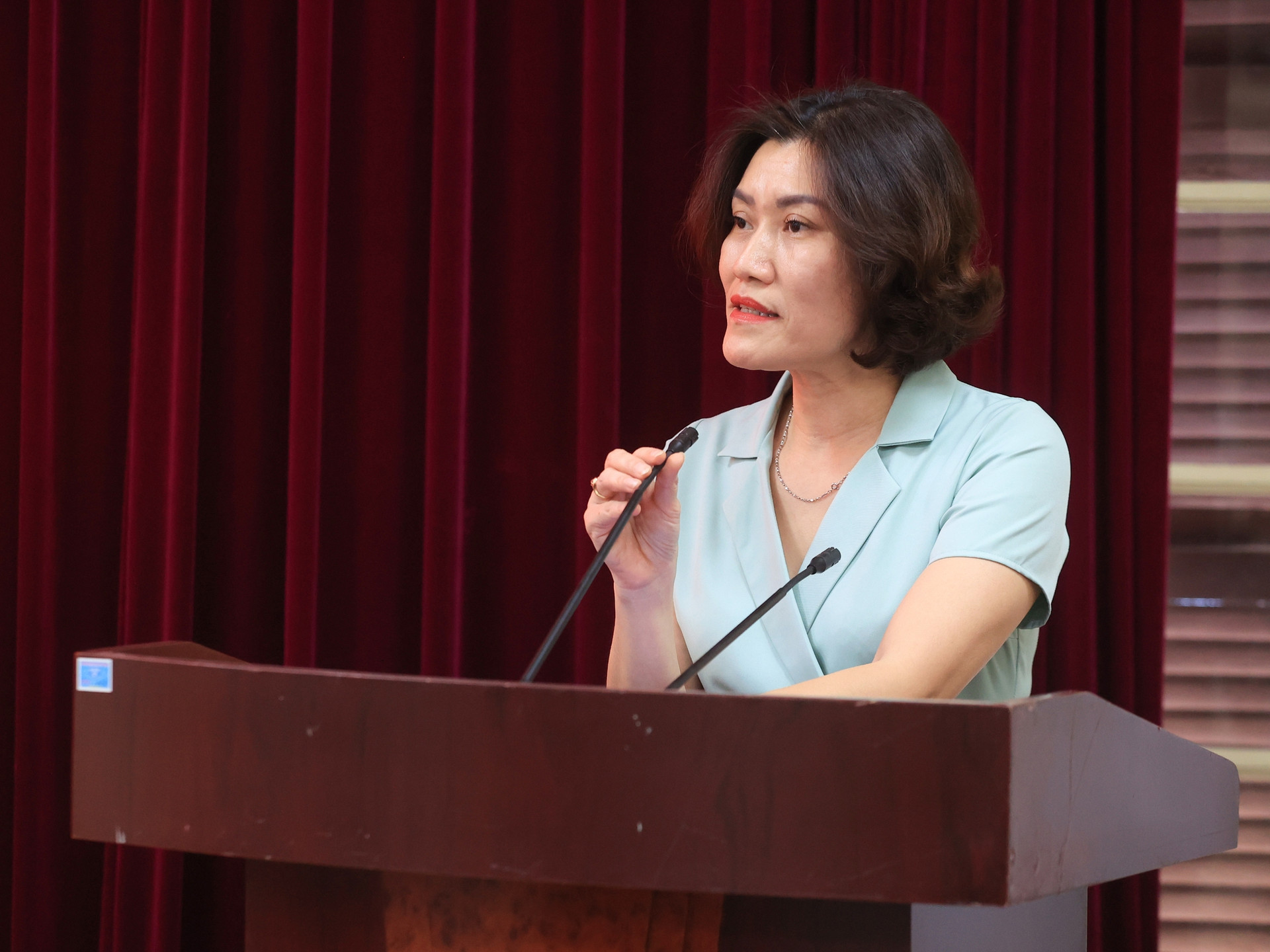Bà Nguyễn Thị Hồng Nga làm Tổng biên tập Báo Giao thông- Ảnh 3.