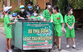 Đà Nẵng: Theo chân "biệt đội nhí" thu gom, phân loại rác