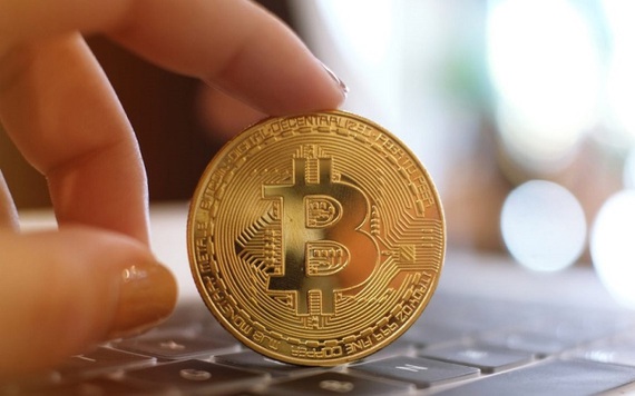 Bitcoin đi ngang, rủi ro chực chờ