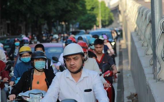 Đề xuất giảm tốc độ trong khu đông dân cư xuống 30km/h: Chuyên gia chỉ bất cập