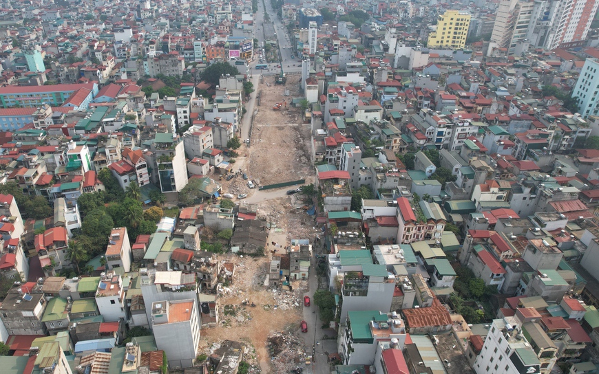 Hà Nội: Tuyến đường 1,5km giá nghìn tỷ chậm tiến độ, lỗi do đâu?